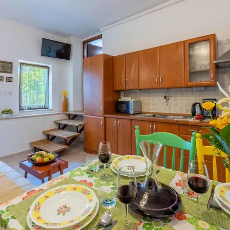 In 43088 Case de vacanță Grižane