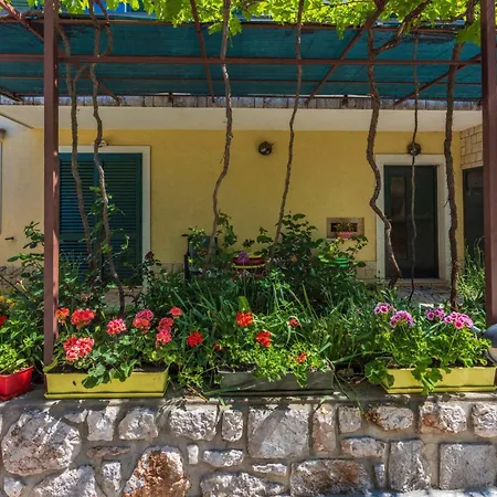 بيت للعطل In 43088 Grižane